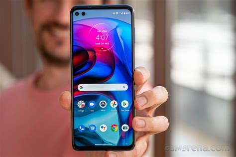 Moto g100 features the latest premium qualcomm ® snapdragon ™ 870 5g mobile platform, with performance you'd expect from phones costing twice as much. Motorola Moto G 100 5G : Motorola Moto G100 In For Review ...