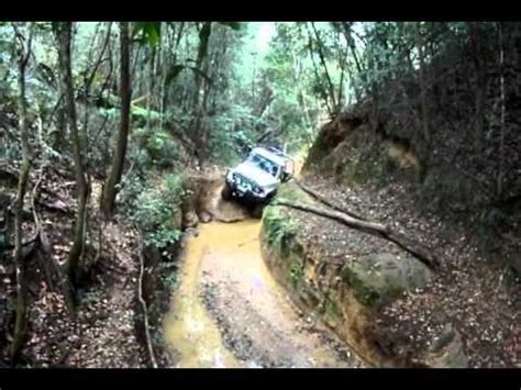 Glass house mountains national park: Glasshouse Mountains 4wd - power lines track, canyon - YouTube