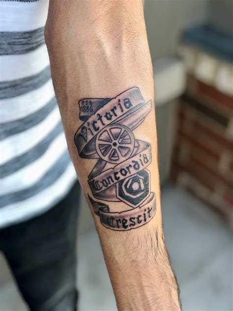 Old Arsenal Badge Tattoo Arsenal Tattoo Ideas Designs Images Sleeve