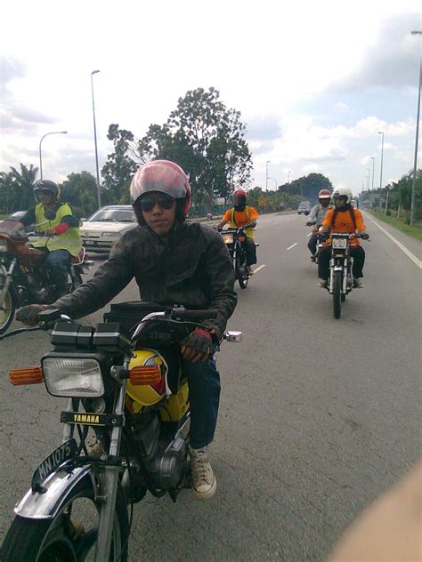 Terbangin burung merpati pakai dondang baru * dongdang , dongdang burung dara, dongdang. GB4B SRI NAWAR