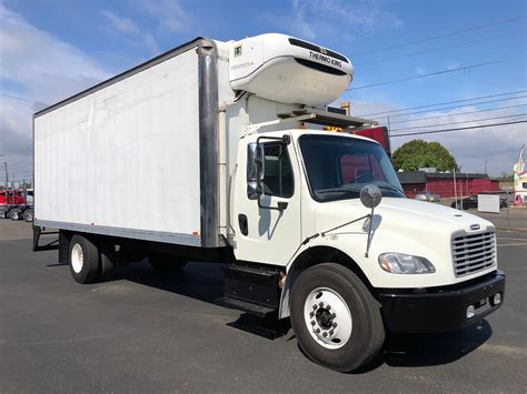 2015 Freightliner M2 Papé Kenworth