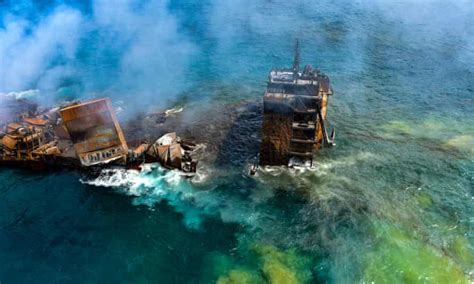 Sri Lankan Officials Brace For Oil Spill From Sinking Cargo Ship Sri