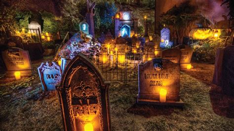 Fantastic Halloween Graveyard Amazing Lighting Halloween Outside