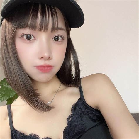 えみ姉さんのインスタグラム写真 えみ姉instagram 「ㅤ ㅤ茶髪ぎゃる👩🏻‍🦰♡ sheinでノリで買ってみたウィッグ。笑 ㅤ ロング暑いけん切りたくなるけど 切ったら毎回100