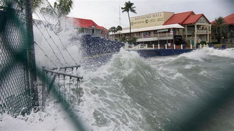 Fears Of ‘major Disaster As Cuba Florida Brace For Hurricane Ian 10