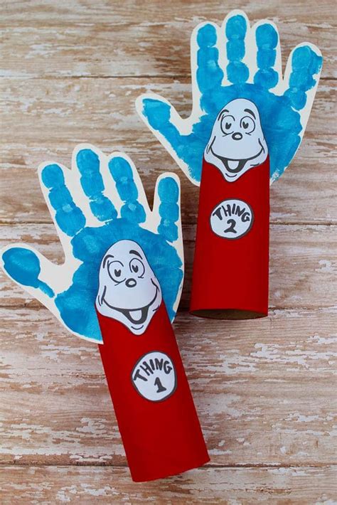 Tell that cat in the hat you do not want to play. Fun and Easy Dr. Seuss' Cat in the Hat Crafts - Thing 1 ...