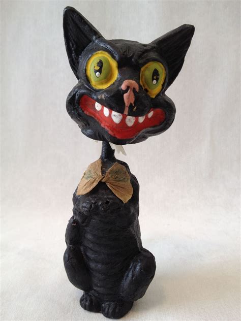 Vintage Hand Crafted And Hand Painted Black Paper Mache Halloween Cat
