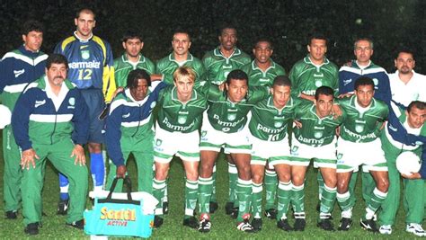 Tras 20 años de su primer y único título de copa libertadores, el palmeiras de brasil ha presentado. Camisa De Jogo Do Palmeiras 1999 Rhumell #16 Gg ...
