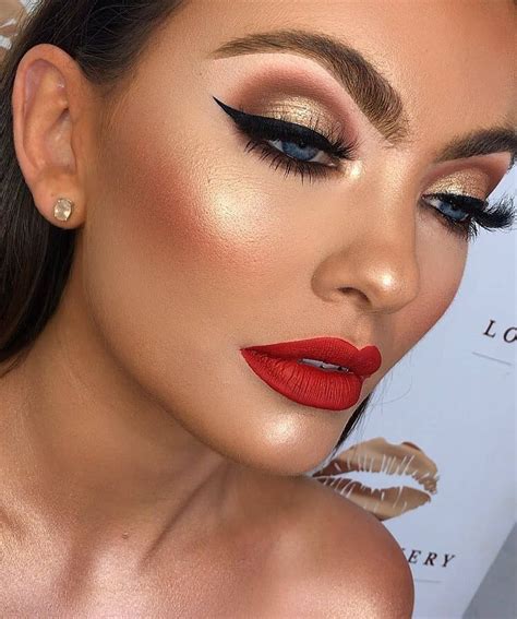 Pretty Christmas Makeup Ideas To Make You Look Hot Makeup In With