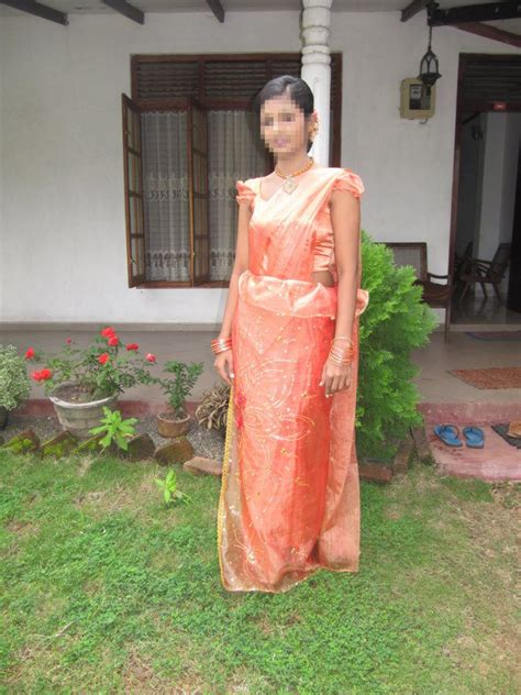 Sri Lankan Girl Wear Kandyan Saree Kandyan Saree Designs