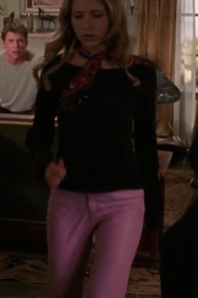 Buffy Summers S5e1 Outfit Buffy Summers Pink Jeans Fashion