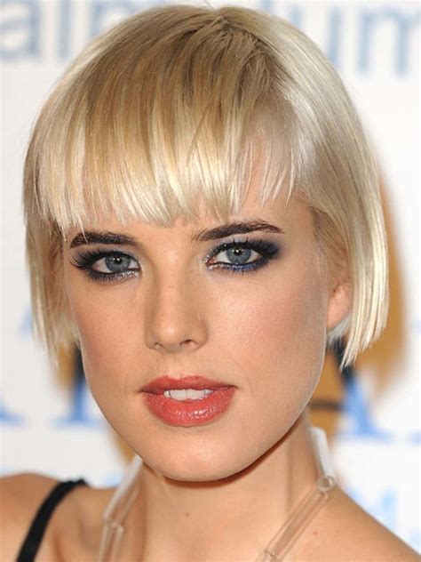 25 Blunt Bob Haircuts For Women To Look Gorgeous Haircuts And Hairstyles 2021