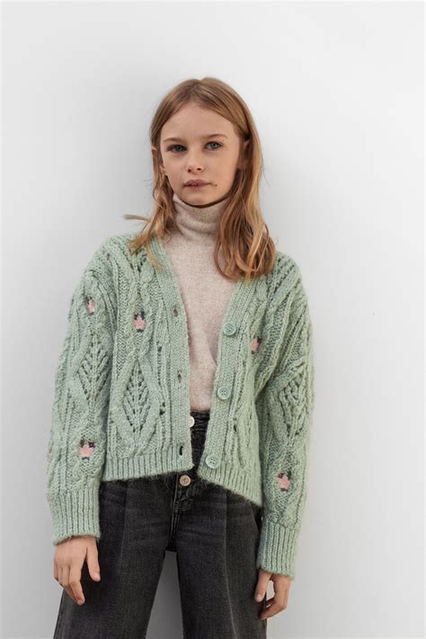 Zara Cable Knit Cardigan With Floral Embroidery 82076724 504