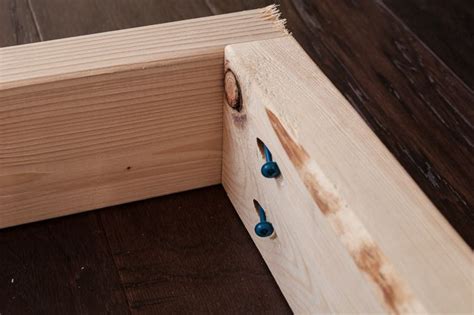 How To Use A Kreg Jig Beginner Woodworking Projects Woodworking Jigs
