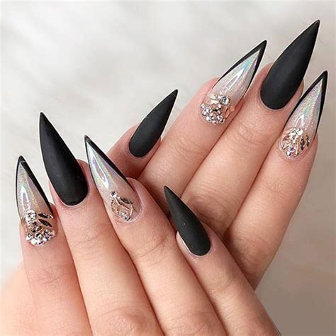 65 Best Stiletto Nails Short And Long Stiletto Nail Designs 2021 Guide
