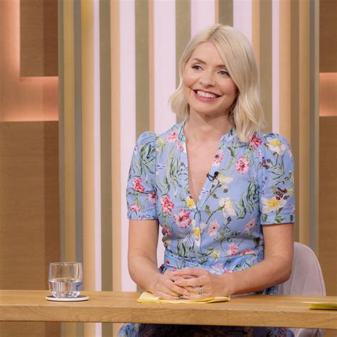 Holly Willoughby Breaks Down In Tears Again On This Morning During Emotional Moment Hello