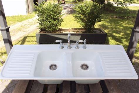 Our buying guide will help you find the right sink for your needs and will inspire you with cast iron kitchen sink design ideas and pictures. New Large Antique Style 60" Double Basin Green Blue Farm ...