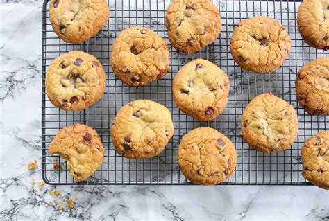 This recipe makes 3 dozen healthy biscuits. My Chewy Gluten Free Choc Chip Cookies Recipe (dairy free ...