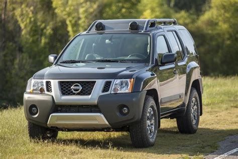 Nissan's 2015 xterra midsize suv can do that. 2015 Nissan Xterra: New Car Review - Autotrader