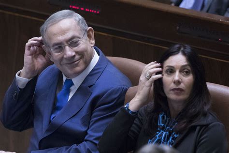 שרת התרבות והספורט, מירי רגב, צעדה היום על השטיח האדום בהקרנת סרט הפתיחה של פסטיבל קאן. מירי רגב / ×¢×™×ž×•×ª ×'×œ×™×›×•×" ×ž×™×¨×™ ×¨×'×' ×"×¦×™× ...