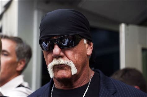 Hulk Hogan Awarded 115 Million In Gawker Sex Tape Case Toledo Blade