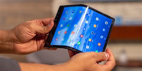All The Folding Smartphones You Need To Know About Digital Trends
