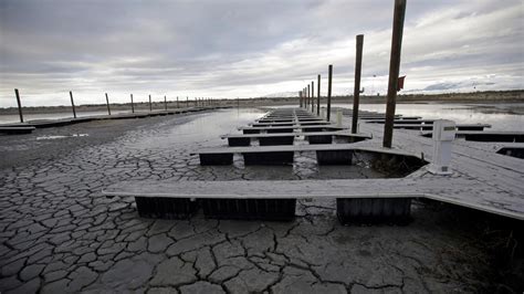 Experts Great Salt Lake Drying Out Could Result In 2 Billion Loss Per
