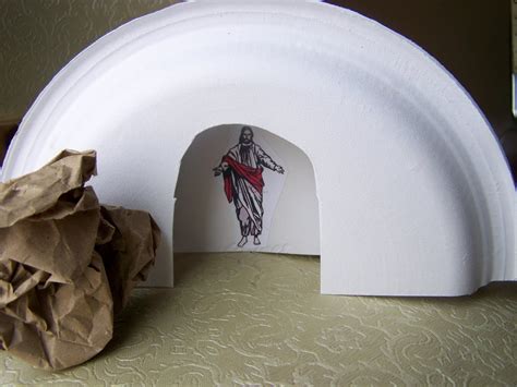 Tomb Of Christ Crafts Paper Plate Tombs Jesus Tomb Easter