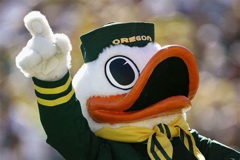 Oregon Ducks land a new commit in athlete Teagan Quitoriano - Pacific Takes