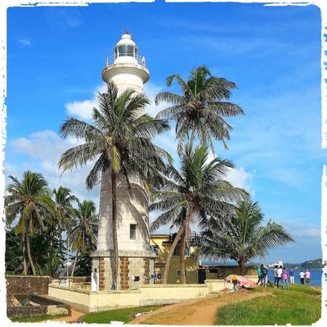 The Old Lighthouse In Galle Old Things Lighthouse Landmarks