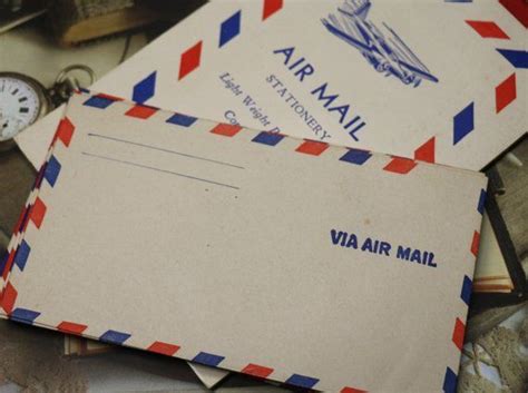 Set Of Vintage Airmail Writing Paper And Envelopes Etsy Writing