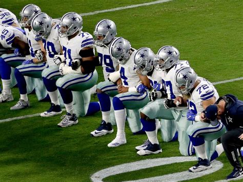 Dallas Cowboys Including Owner Jerry Jones Link Arms Kneel Ahead Of
