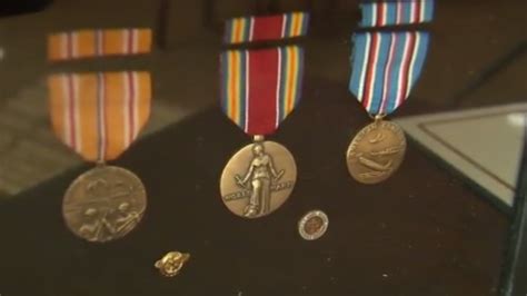 92 Year Old World War Ii Veteran Finally Receives Medals 70 Years After Serving