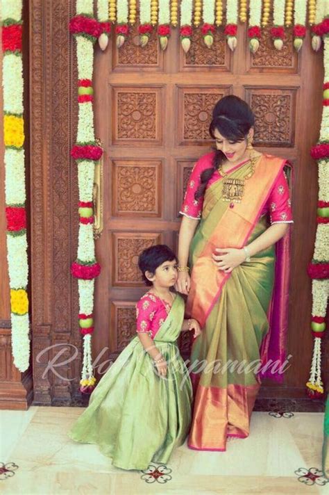 aggregate 67 mom and daughter matching sarees super hot noithatsi vn