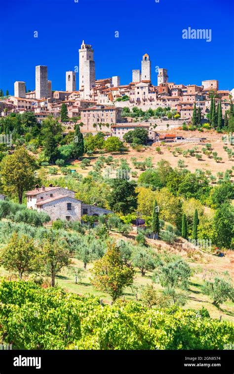 The Famous Towers Of San Gimignano In Tuscany Italy Hi Res Stock
