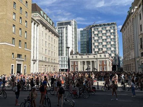 Hundreds Take To Londons Streets For World Naked Bike Ride Video Roadcc