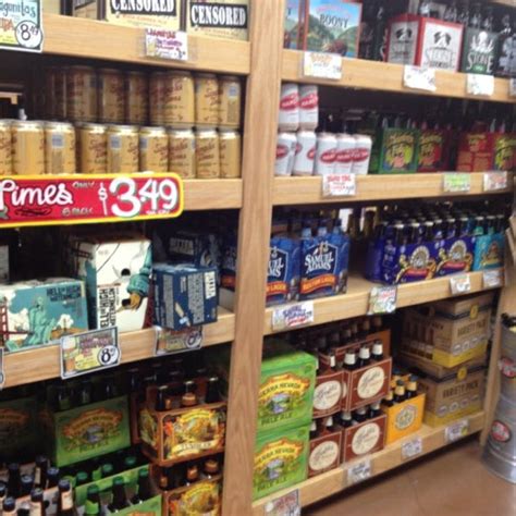 Trader Joes Grocery Store In Monterey