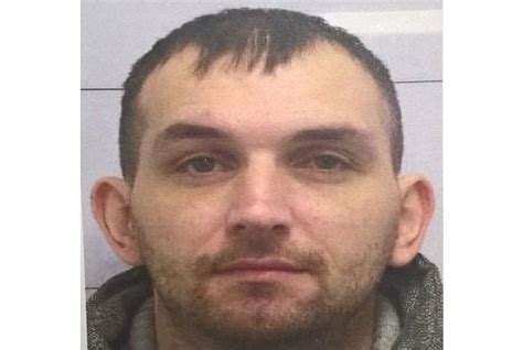 Police Hunt Escaped Prisoner With Links To Slough Slough Express