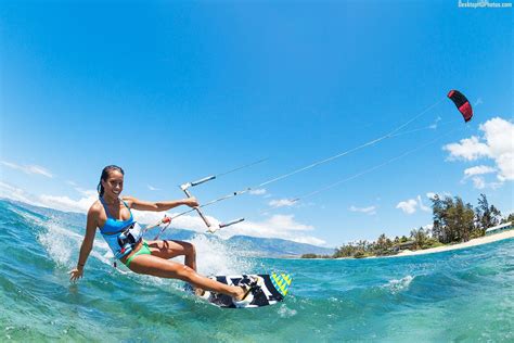 The Evolution of Kite Surfing: From Kites to Hydrofoils