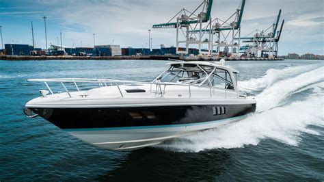 2014 Intrepid 475 Sport Yacht Power Boat For Sale