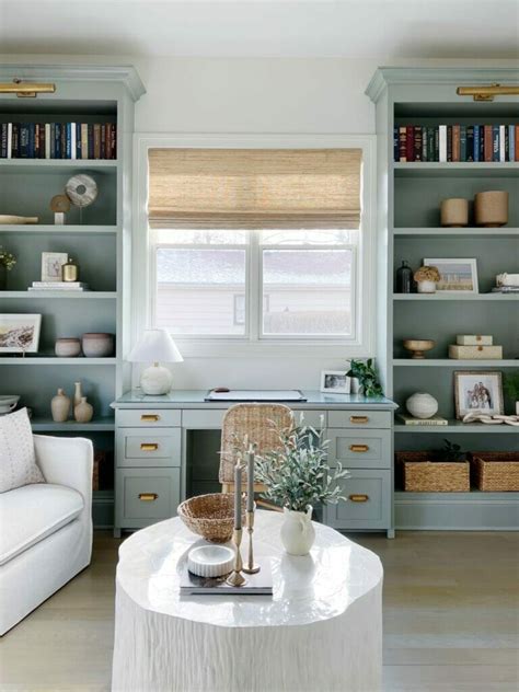 Bookshelf Styling Tips Life On Cedar Lane Lifestyle And Home Decor