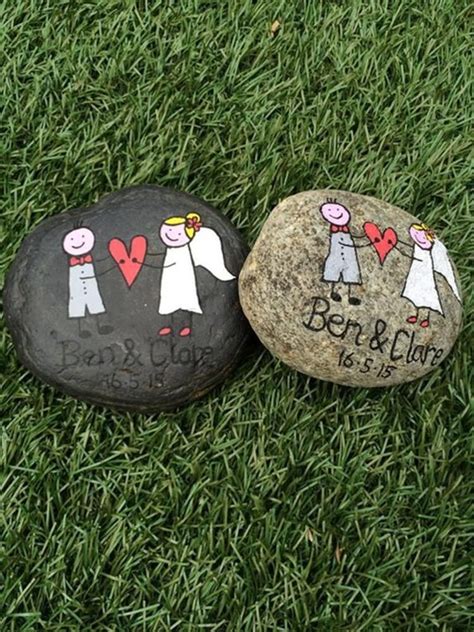 These ideas will definitely bring additional beauty and charm to your garden. 37 Simple DIY Painted Rock Ideas For Garden - Decor Renewal | Garden crafts diy, Painted rocks ...