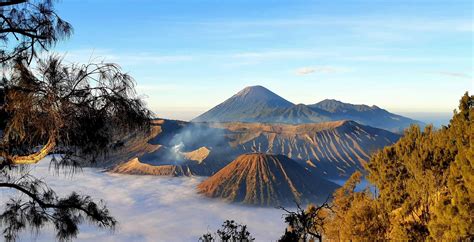 Tempat Wisata Di Indonesia Gunung Bromo Traveling Yuk