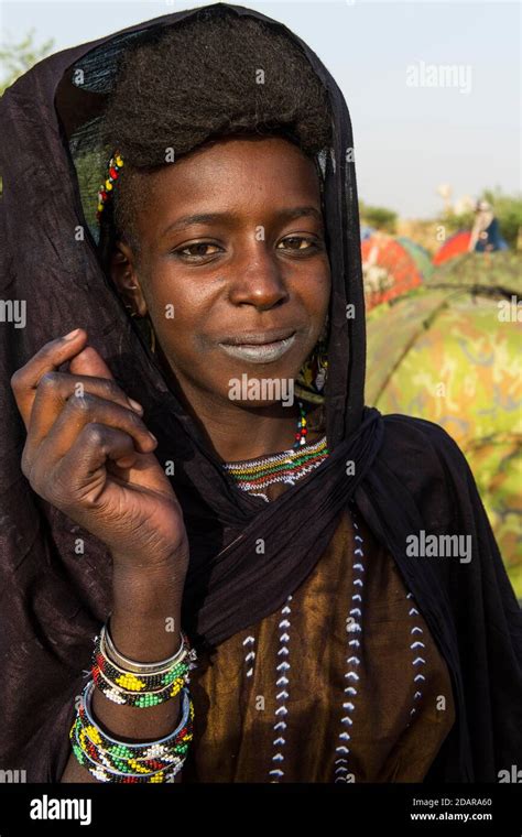 Wodaabe Woman Niger Hi Res Stock Photography And Images Alamy
