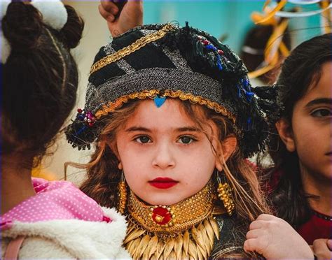 Assyrian Girl In Traditional Clothes Traditional Outfits Iraqi