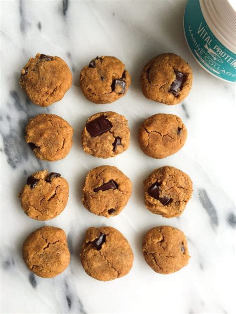 Easy Coconut Flour Chocolate Chip Cookies - rachLmansfield