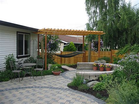 Deck Designs For Small Backyards