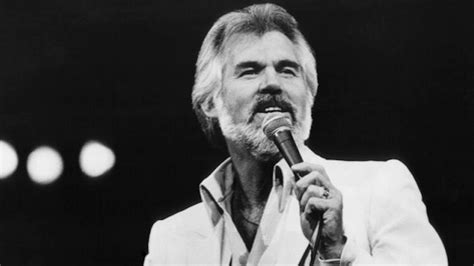 5 Surprising Facts About Kenny Rogers | Mental Floss