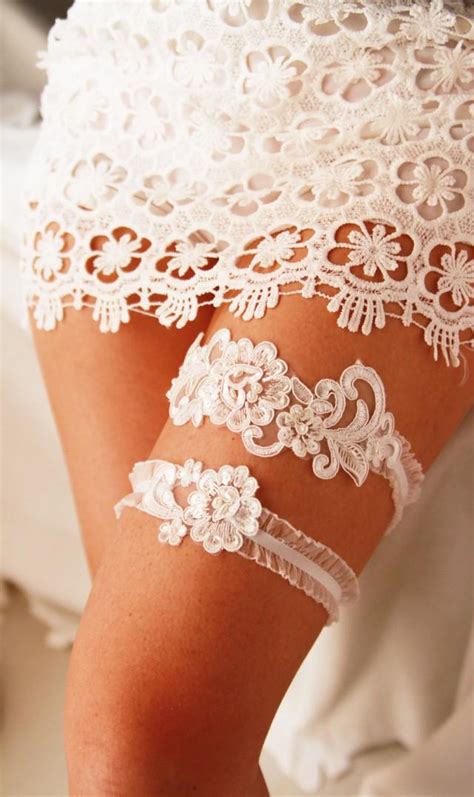 Wedding Garter Bridal Garter Ivory Lace Garter Set Rustic Wedding