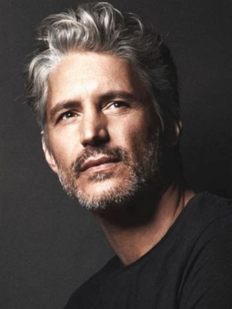14 Male Models With Gray Hair Who Will Make Your Day That